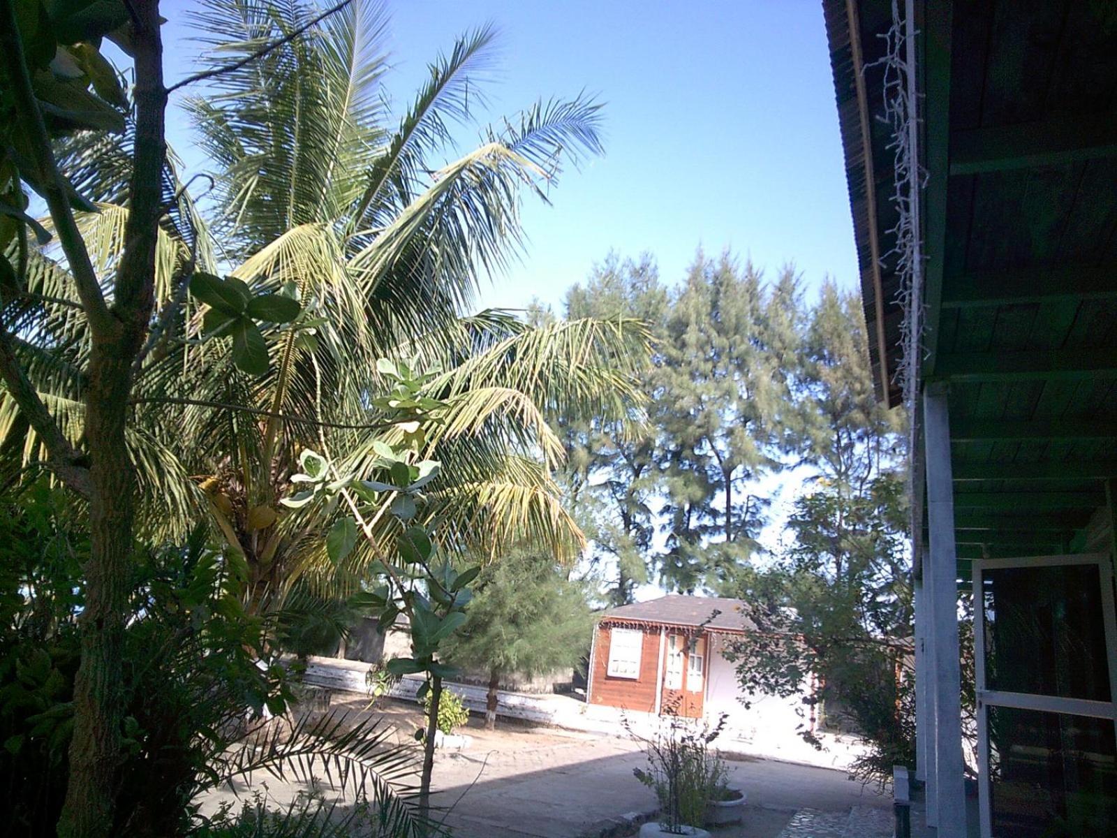 Mangrove Beach Sanyang Экстерьер фото